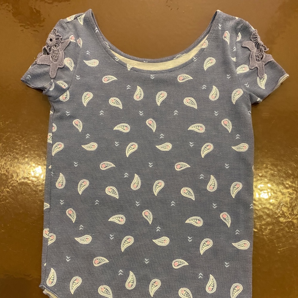 Girls top